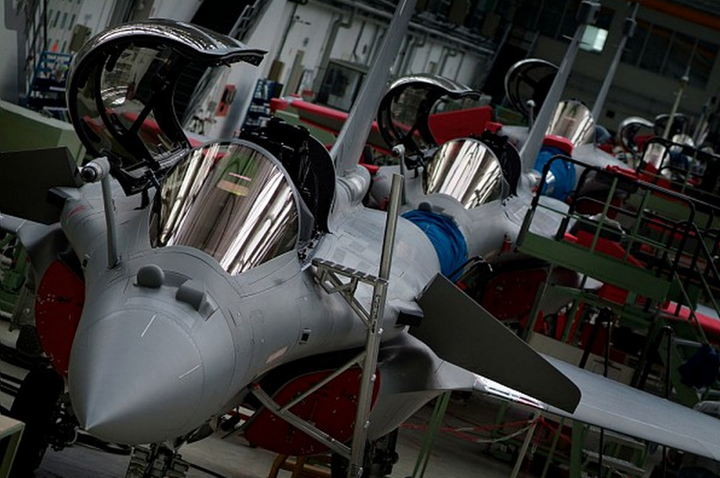 Illustration for article titled Rafale Has Gone From Long-Time Export Flop To Huge Success In 45 Days